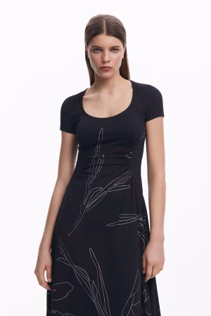 Abito Bucarest Linea Seasonal DESIGUAL